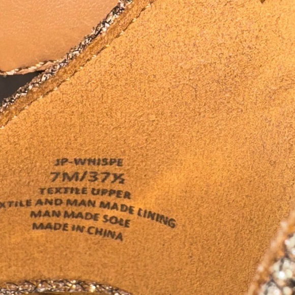 - Jessica Simpson Gold Rhinestone “Whispie” Pointed Toe Ankle Strap Heels 7 - Picture 10 of 15